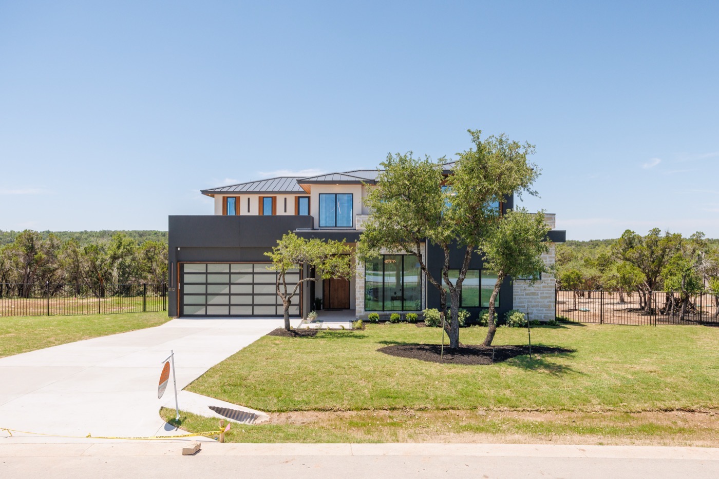 Hill Country Spec 1 — photo 1